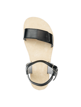 Barefoot Berry Black