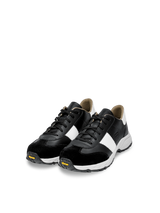 Nordic Black