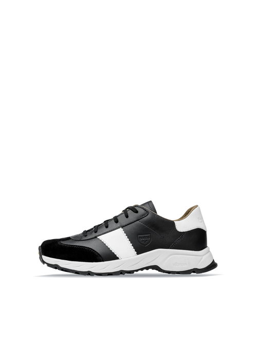 Nordic Black