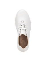 Teny White