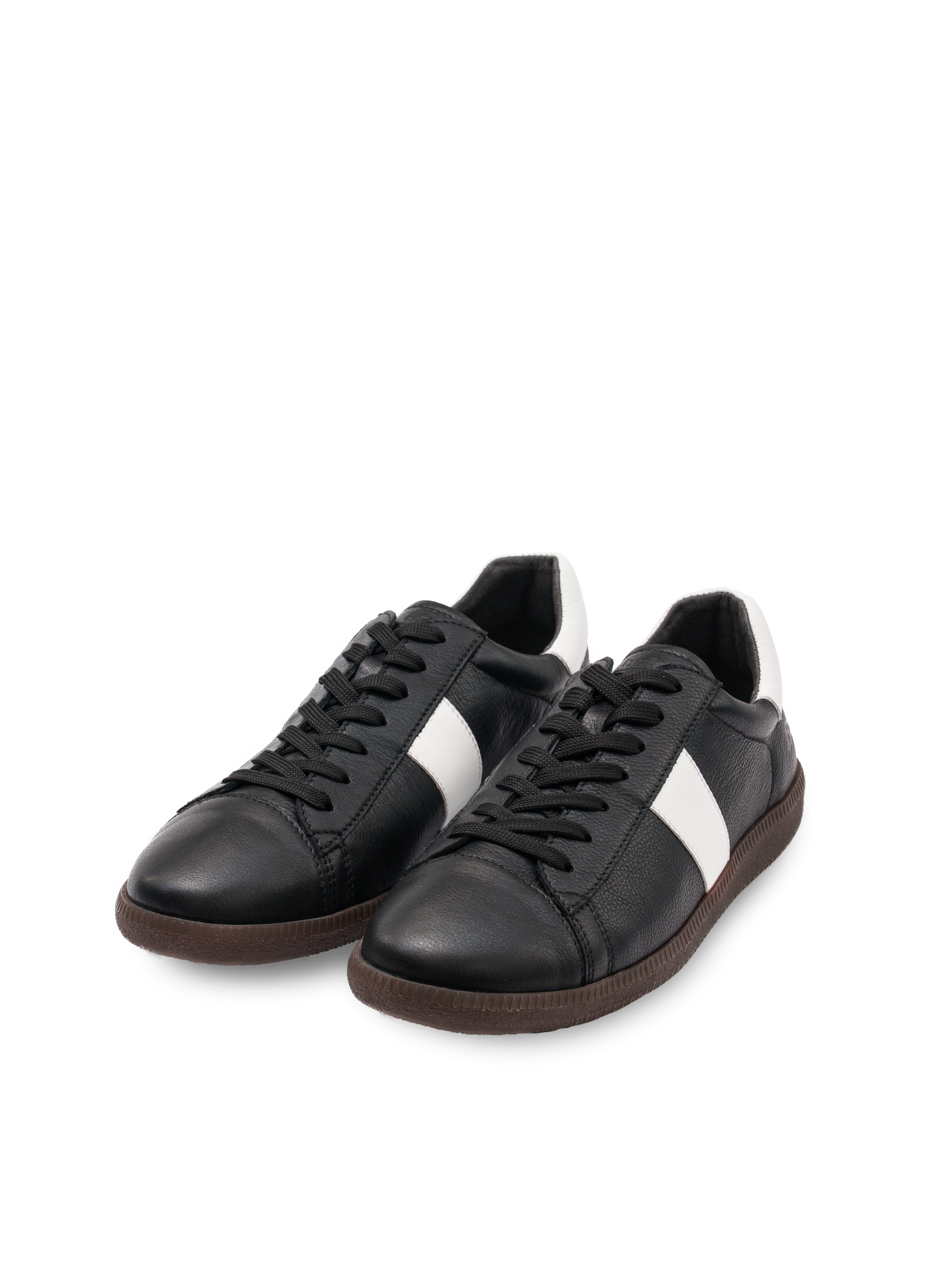 Baťasky 2025 Black & White