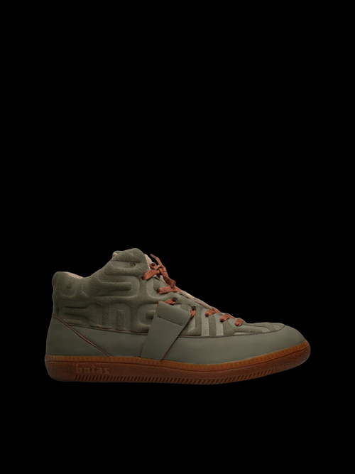 Botas × Škoda Respectline