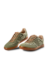 Botas × Škoda Explorer